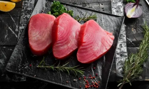 Kerala fish Yellofin_Tuna_Curry_Cut
